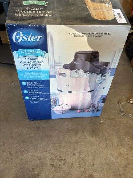 Oster Ice Cream Shop 4-Quart Wooden Bucket Ice Cream Maker image