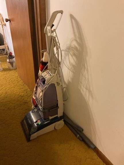 Hoover SteamVac Carpet Cleaner image