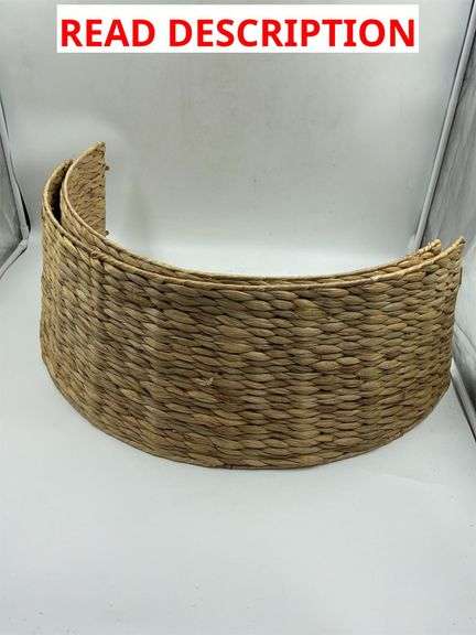 Wicker Christmas Tree Collar image