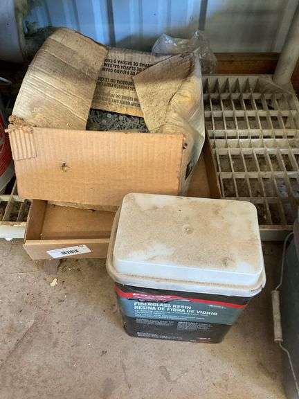 Bondo Fiberglass Resin and Box of Roofing Nails image