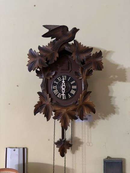Cuckoo clock image