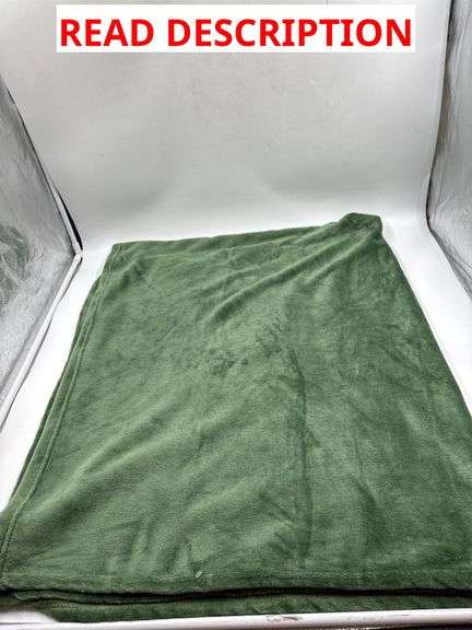 Green Plush Throw Blanket image