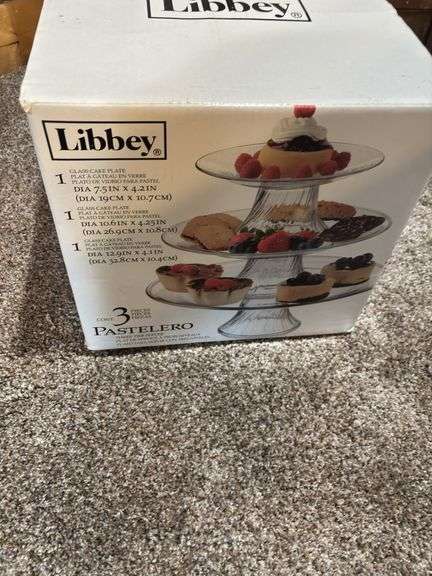 Libbey Glass 3-Tier Pasteleros Cake Stand image