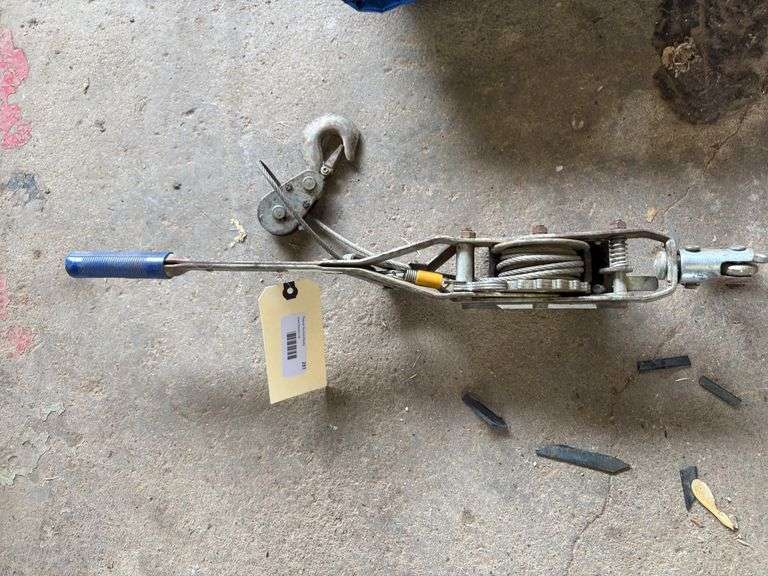 Cable Puller/Come Along Tool image