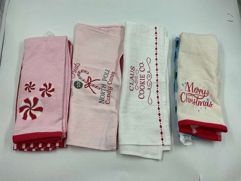 Set of Four Decorative Christmas Holiday Themed Towels image