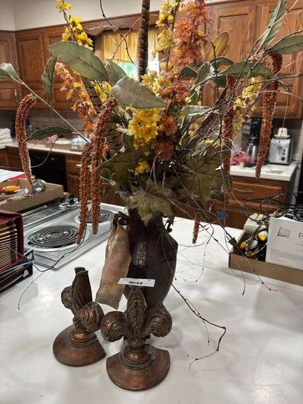 Decorative Floral Arrangement with Fleur-de-Lis Accents