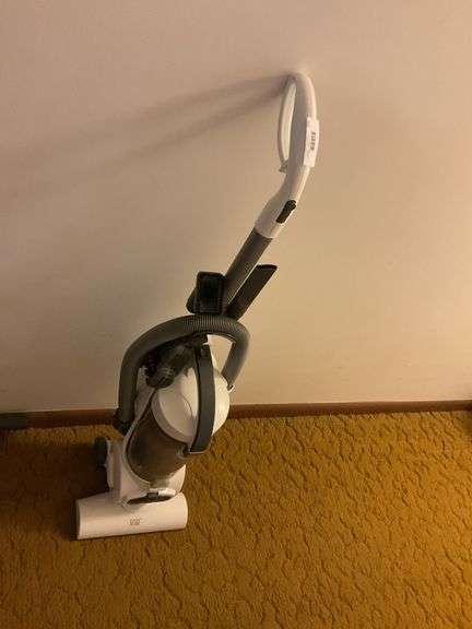 Easy Home Bagless Upright Vacuum Cleaner FJ142L-120-500 image