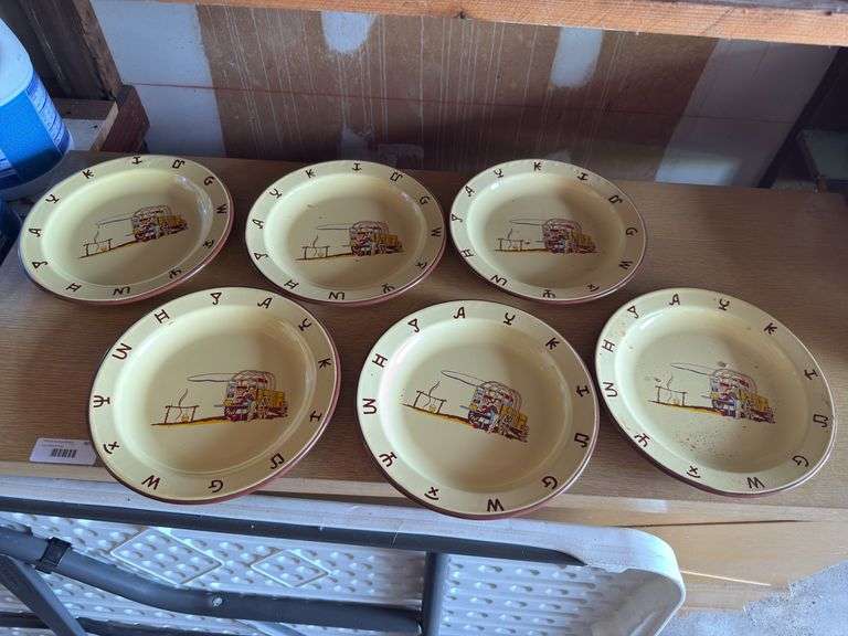 6 Monterrey Western Ware Enamelware Plates image