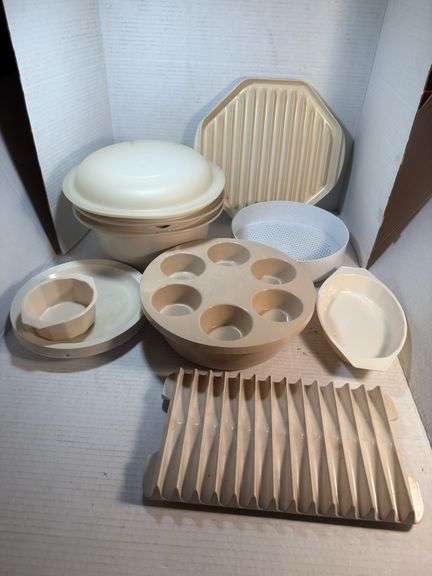 Vintage Anchor Hocking Microwave Cookware Lot image