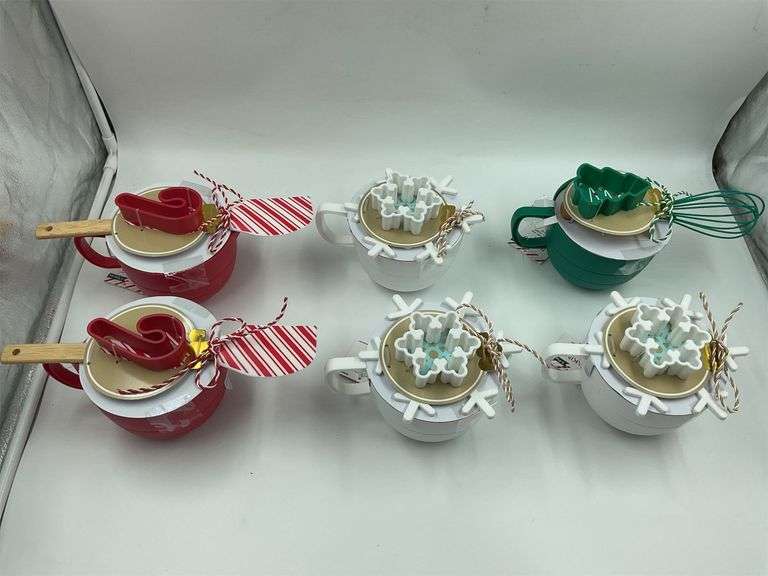 Set of Six Decorative Mini Mugs with Cookie Cutters image