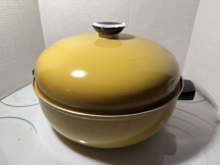 Regal Gourmet Cooker with Lid image