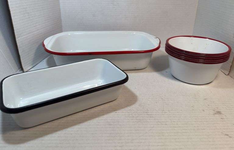 Enamelware Kitchen Baking Dishes and Popcorn Bowls image