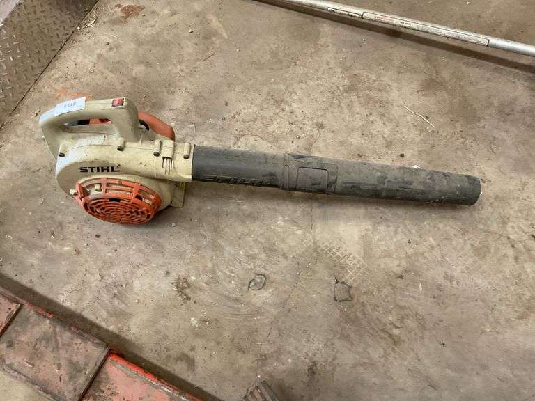 Stihl BG 50 Gas Powered Leaf Blower image