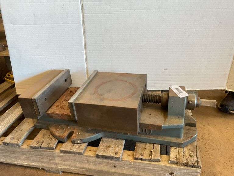 N.B.K.C. 200 Industrial Machine Vise image