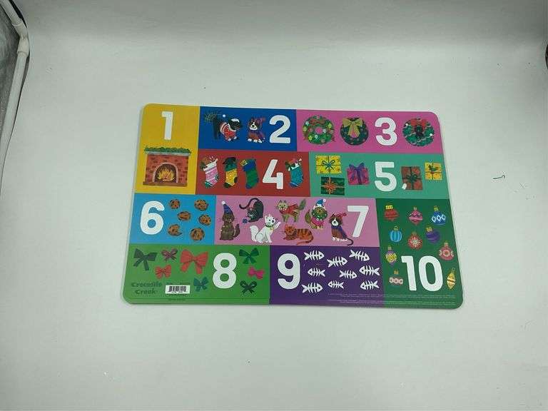 Crocodile Creek Holiday Numbers 1-10 Puzzle image