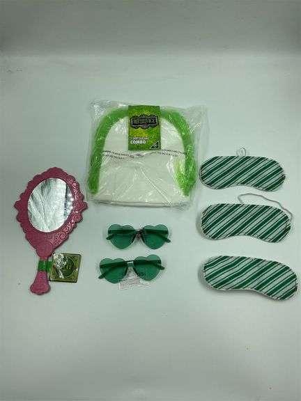 Beetlejuice T-Shirt Combo, Glasses, Masks, Mirror, and Prop Ticket image