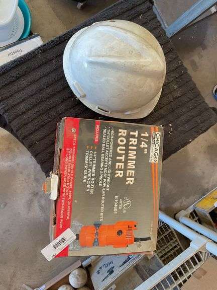 Chicago Electric Power Tools 1/4" Trimmer Router with Hard Hat image