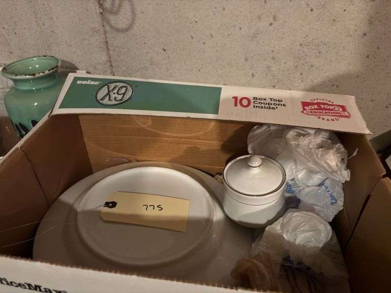 Box Lot of S.H.I. Fine China Golden Reflections and More image