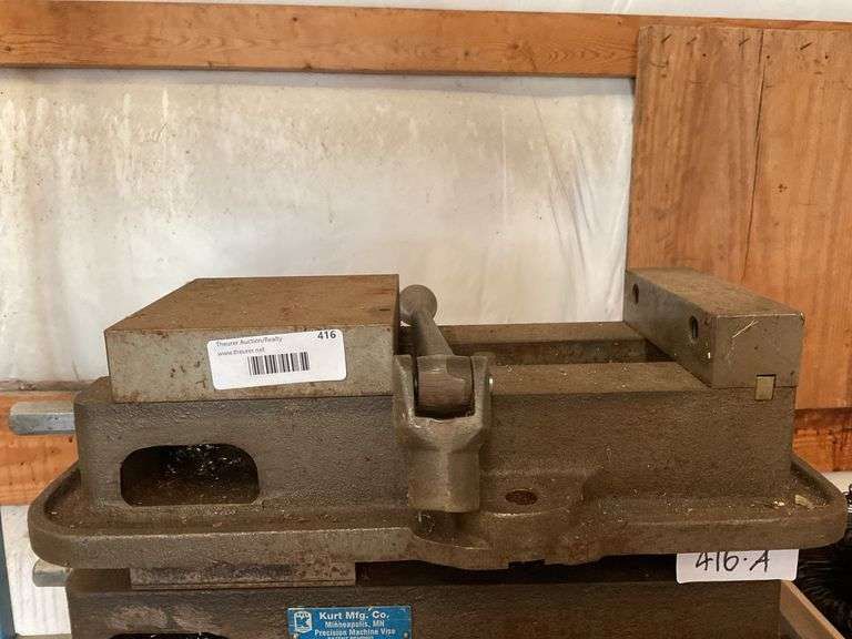 Kurt Mfg. Co. Precision Machine Vise image