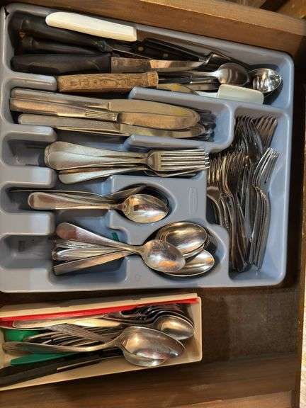 Mixed Flatware Set - Knives, Forks, Spoons image