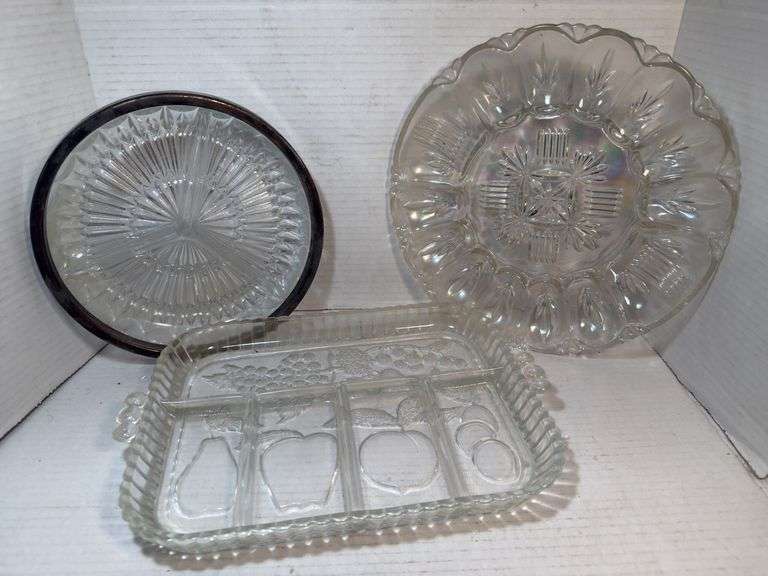 Clear Glass Serving Dishes (Set of 3) image