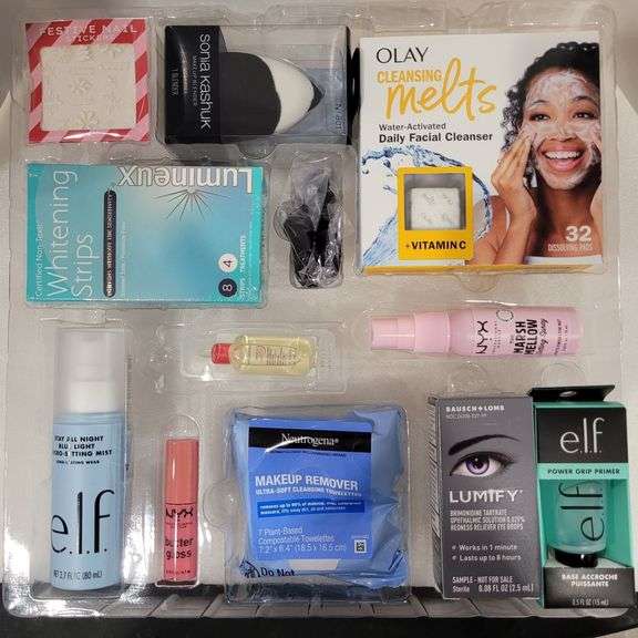 12 Days of Beauty Advent Calendar with Various Beauty Products image
