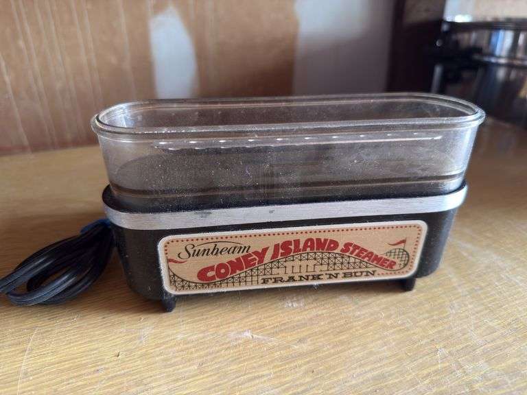 Sunbeam Coney Island Frank 'N' Bun Steamer image