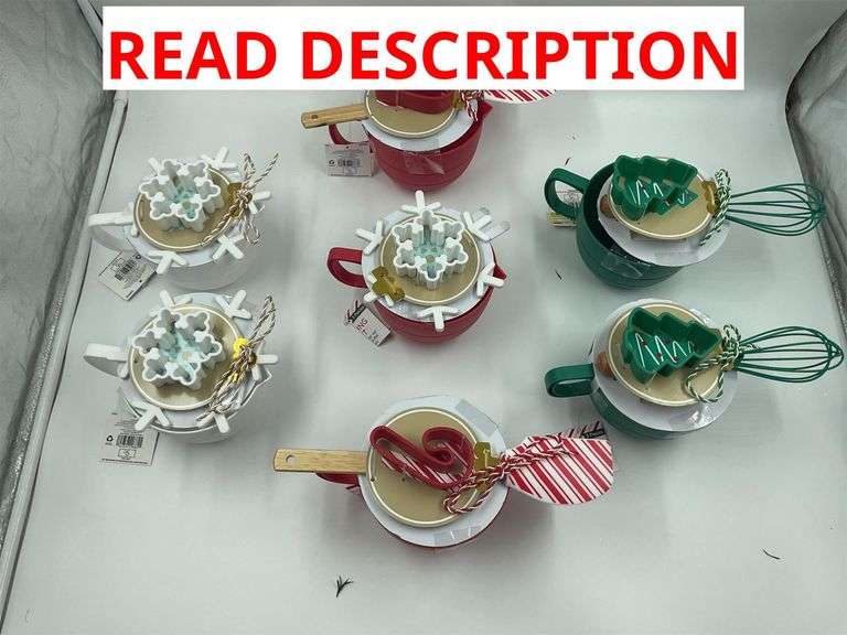 Set of 6 Baking Ornament Cups with Cutters image