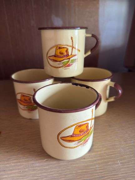 Set of 4 Monterrey Westernware Enamelware Mugs image