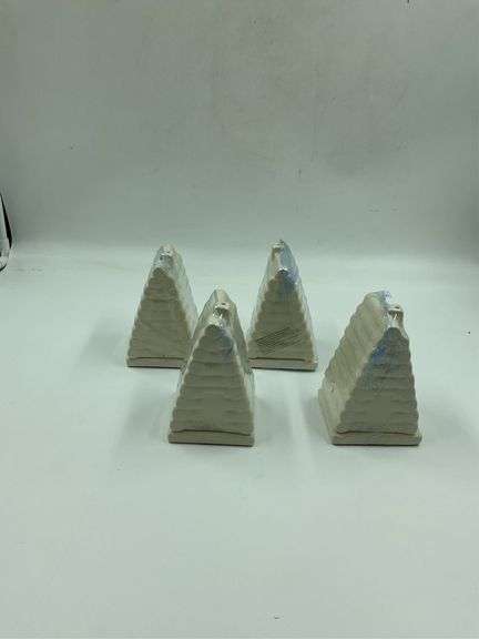 Set of 4 Ceramic Beehive Decorations image