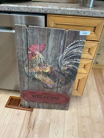 Rustic 'Welcome' Rooster Wall Decor, 18-1/2" x 1" x 31-1/2" image