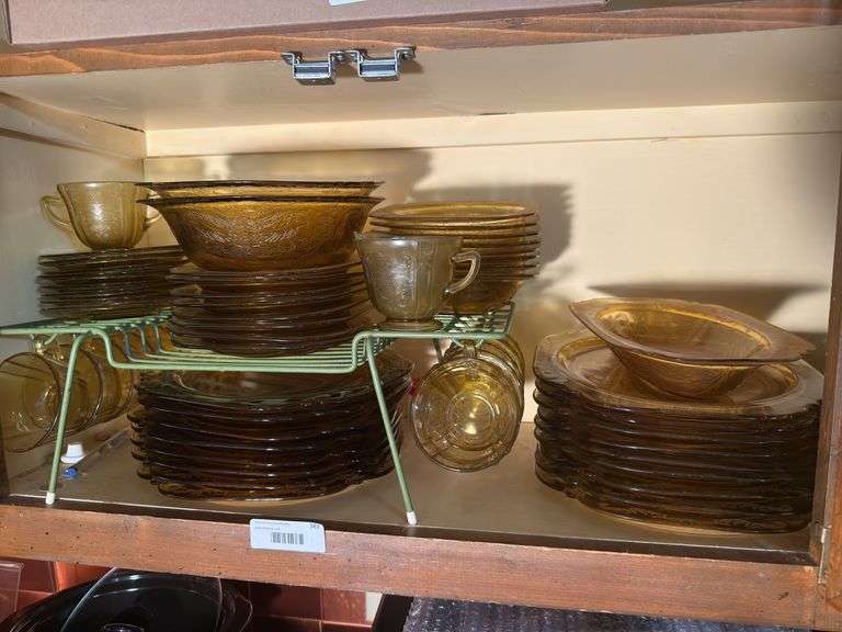 Hazel Atlas Moderntone Amber Glass Dinnerware Set image