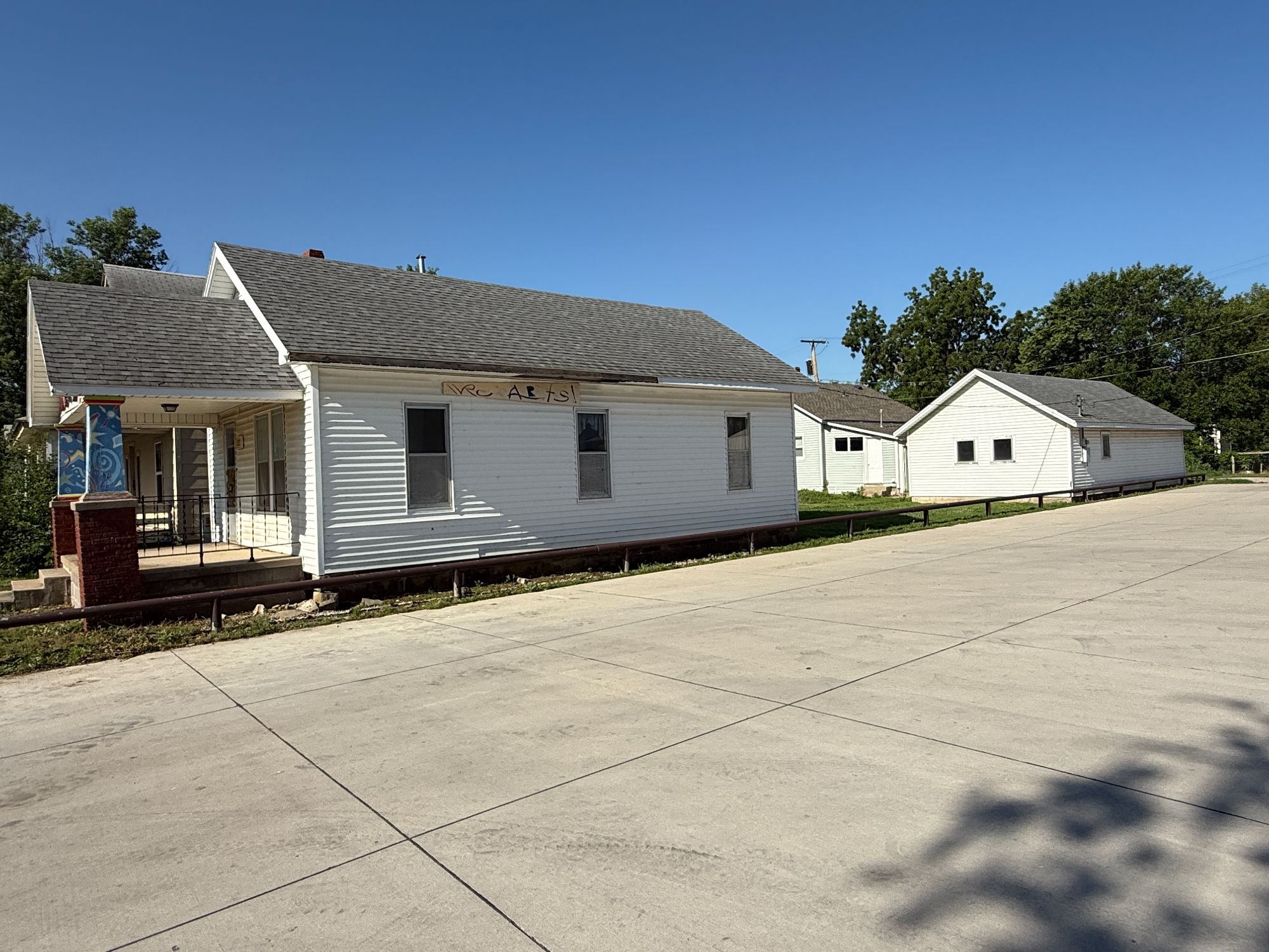 Lot image 17