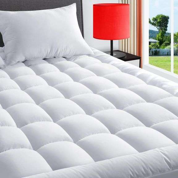 Queen Mattress Pad Quilted Fitted Mattress Cover Pillow Top Mattress Topper Breathable Mattress Protector with 8-21 Inch Deep Pocket image