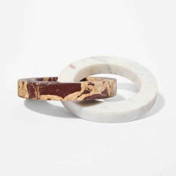 Marble Chain Link Decor Object image
