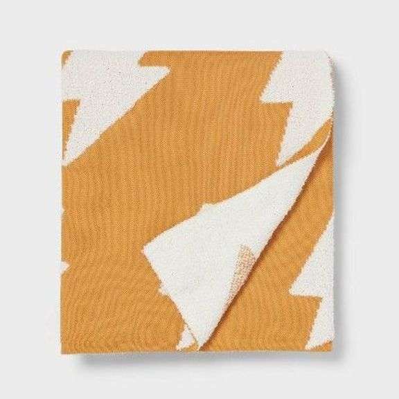 Pillowfort Floral Knit Throw Blanket with Lightning Bolt Design image
