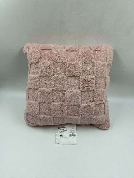 Pink Basket Weave Accent Pillow image