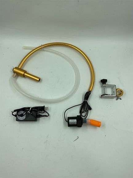 Fluid transfer tube and nozzle image