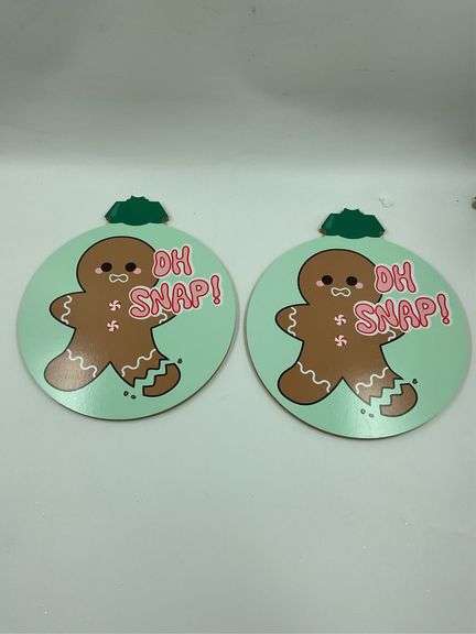 Set of 2 Oh Snap! Gingerbread Ornament Wall Decor image