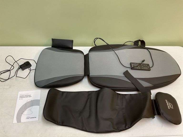 Massage chair with cushion heat image