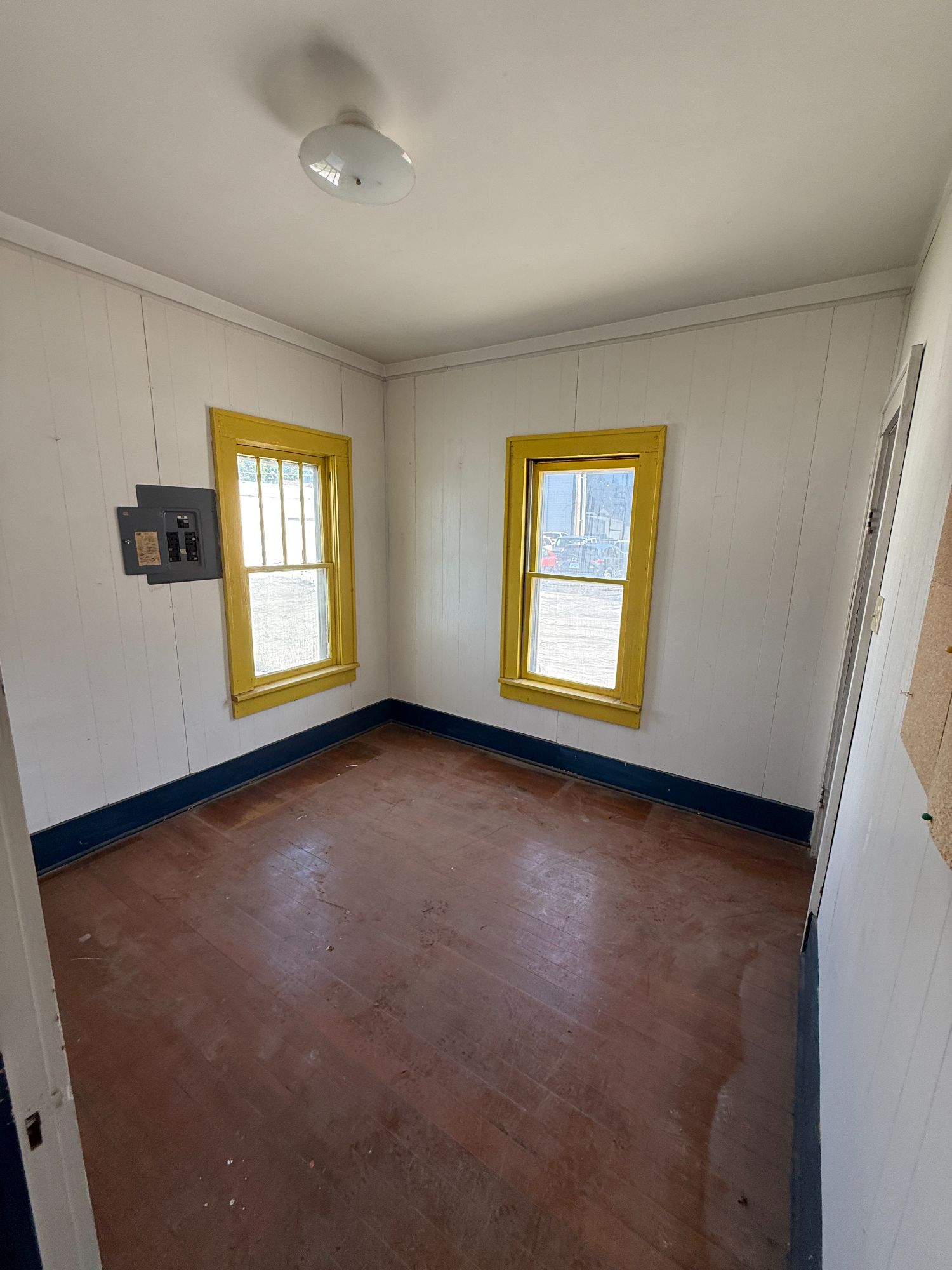 Lot image 8