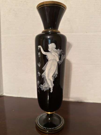 Mary Gregory vase