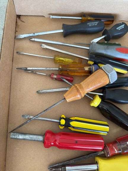 Mixed Lot of Screwdrivers and Tape Measure