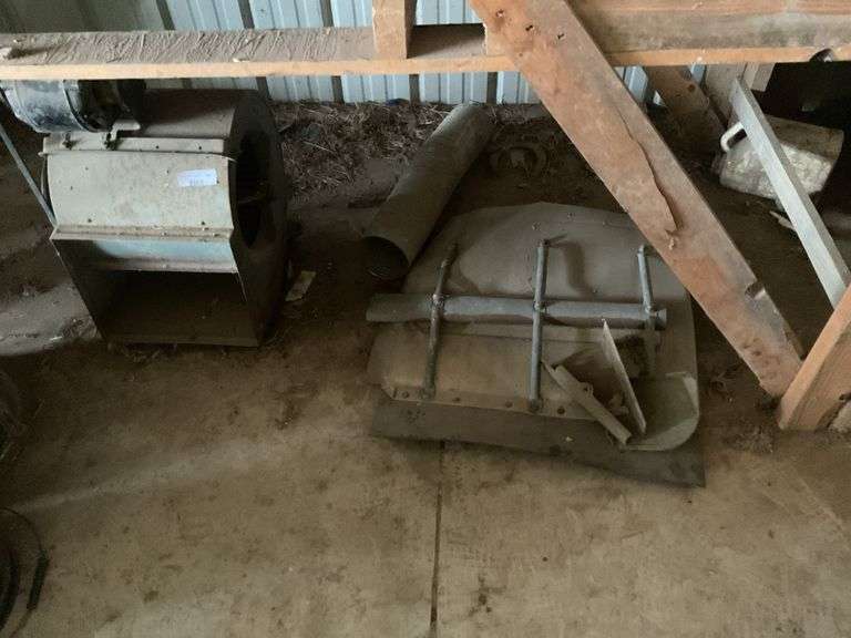 Industrial Blower Motor, condition unknown & Ducting image