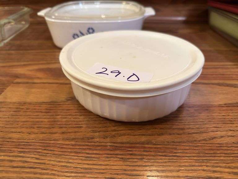 Pyrex and Corningware dishes