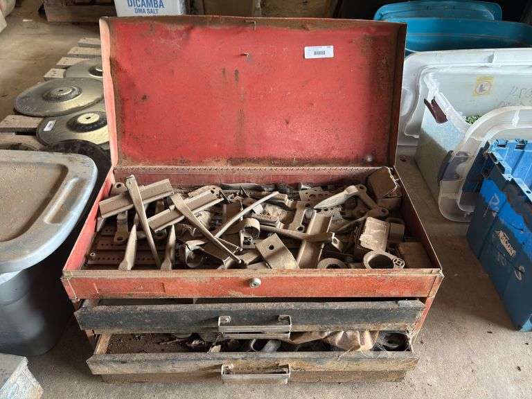 Metal Toolbox with JD Combine Parts image