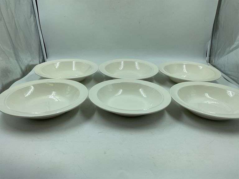 White ceramic 9 inch bowls image