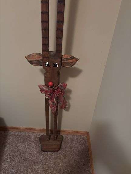 Handcrafted Wooden Reindeer Decoration