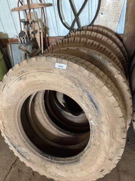 (5) Used Truck Tires - Michelin image