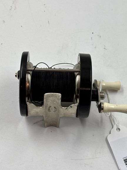 Waltco Made in USA Fishing Reel